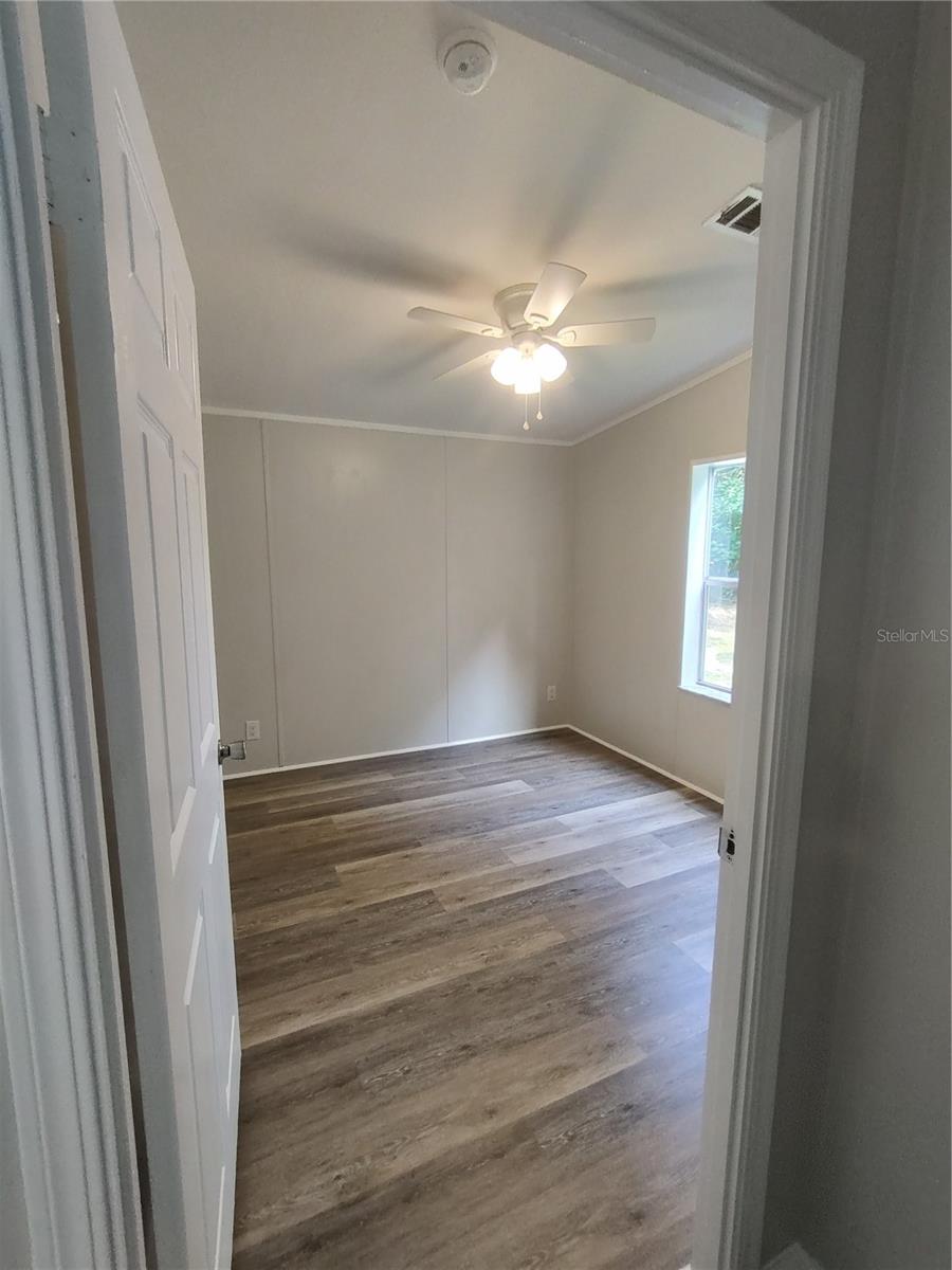 Image 23 of 27 For 45 58th Terrace