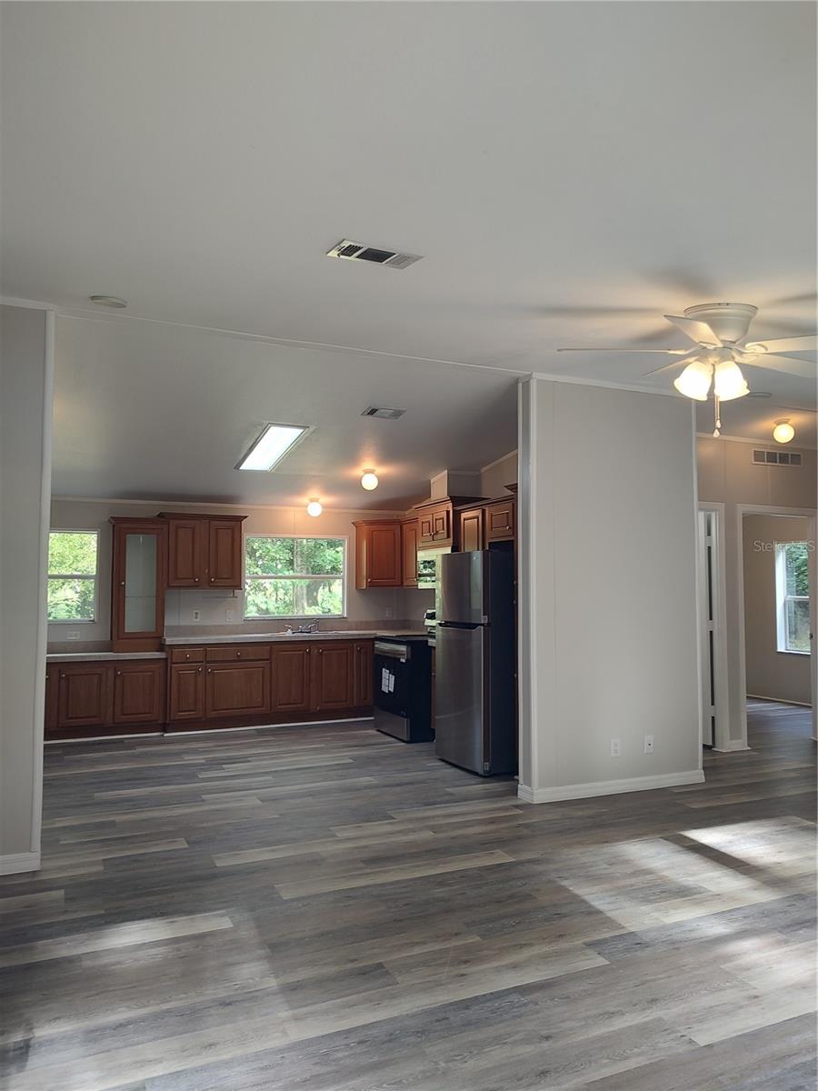 Image 9 of 27 For 45 58th Terrace