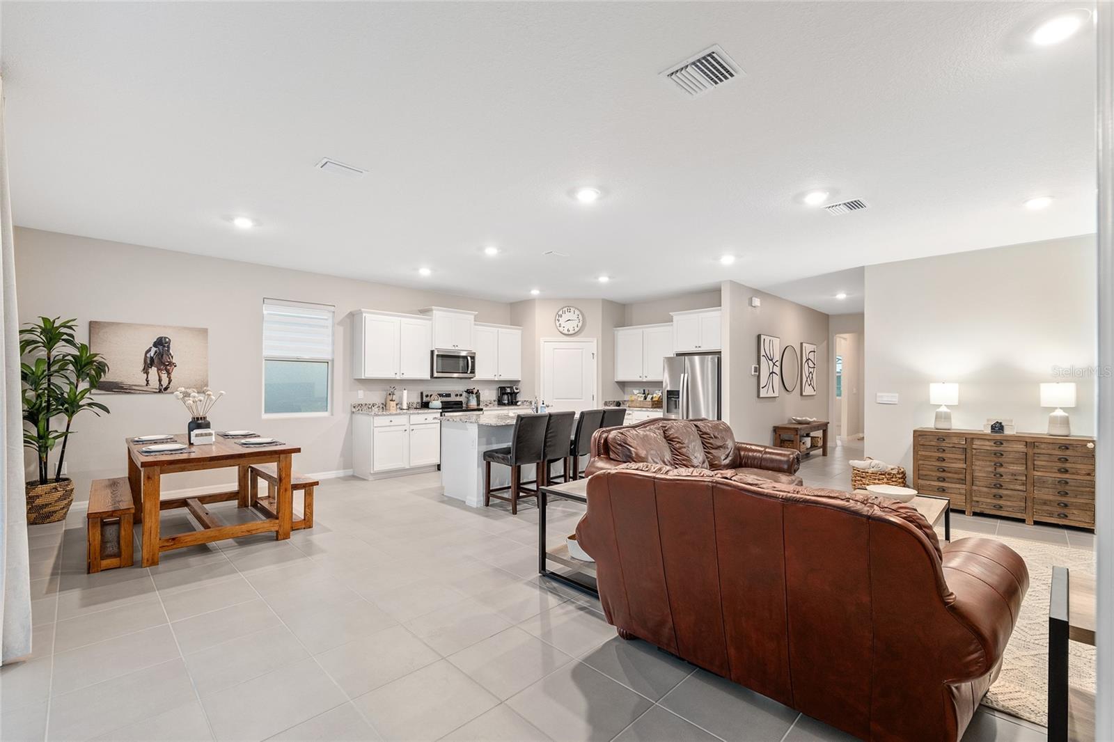 Image 27 of 87 For 4123 48th Terrace Road