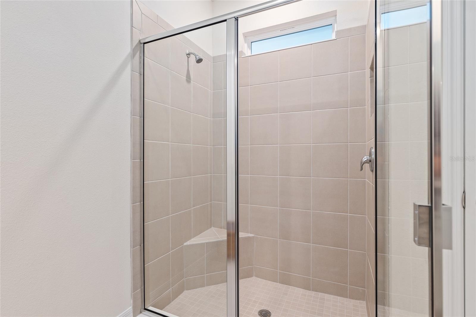 Image 36 of 87 For 4123 48th Terrace Road