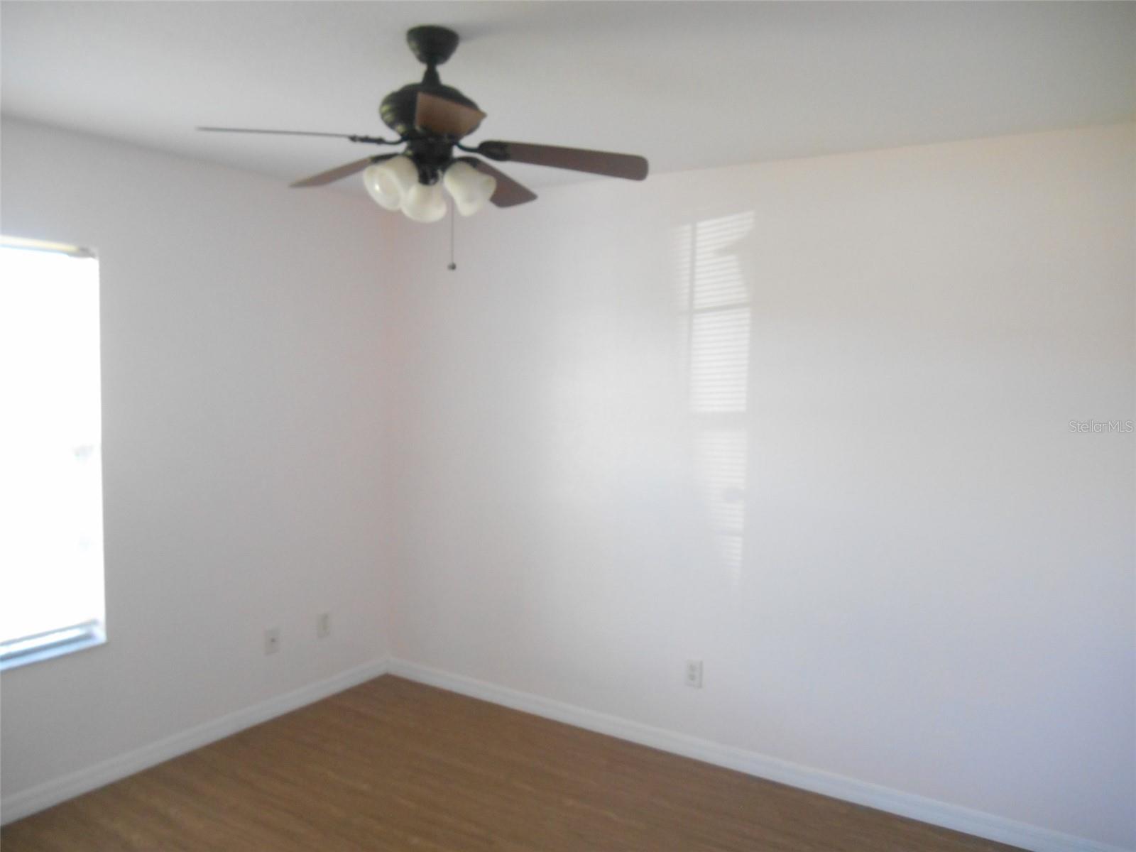 Image 12 of 18 For 17472 121st Circle