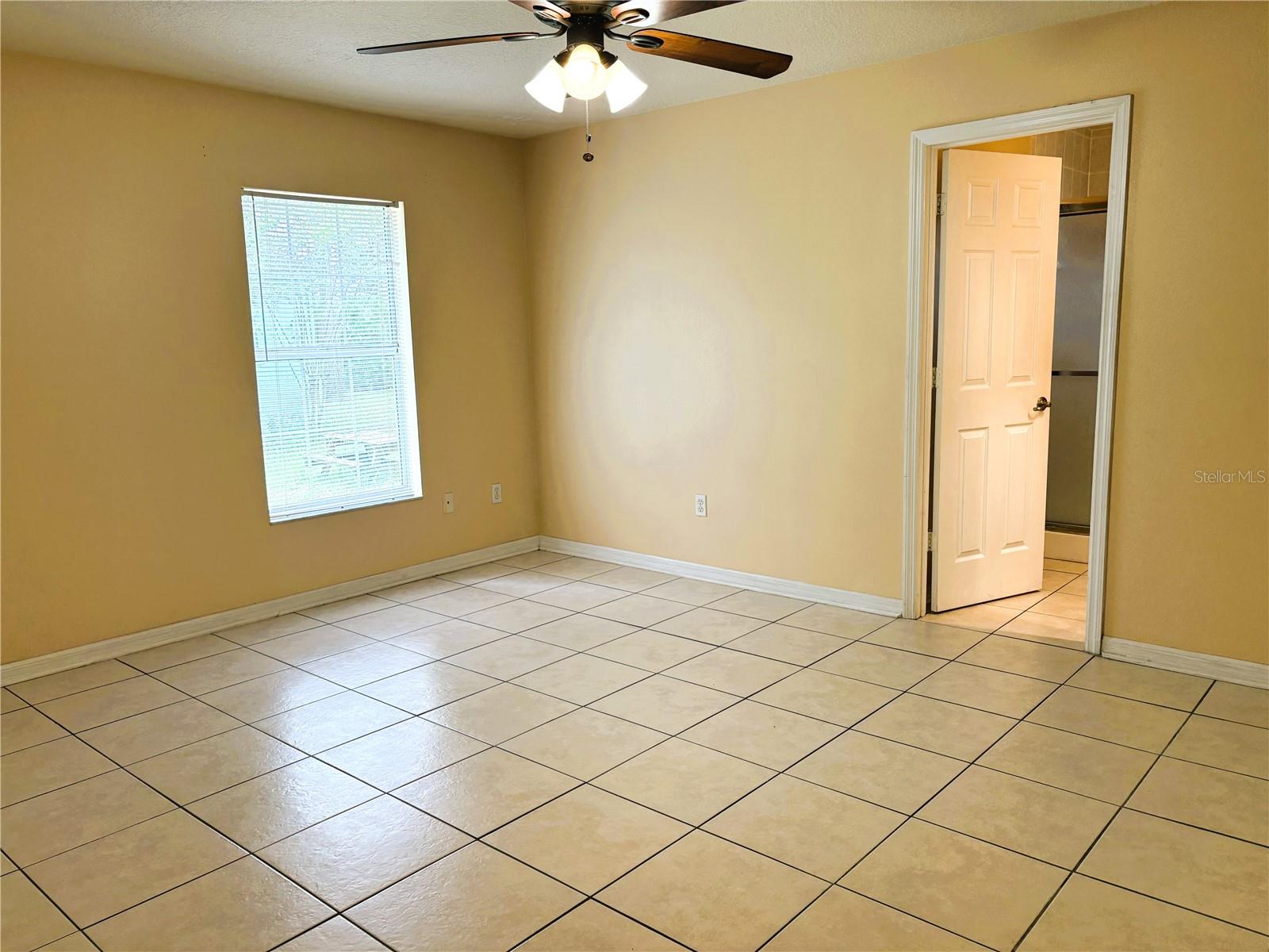 Image 9 of 16 For 5 Fir Drive Terrace
