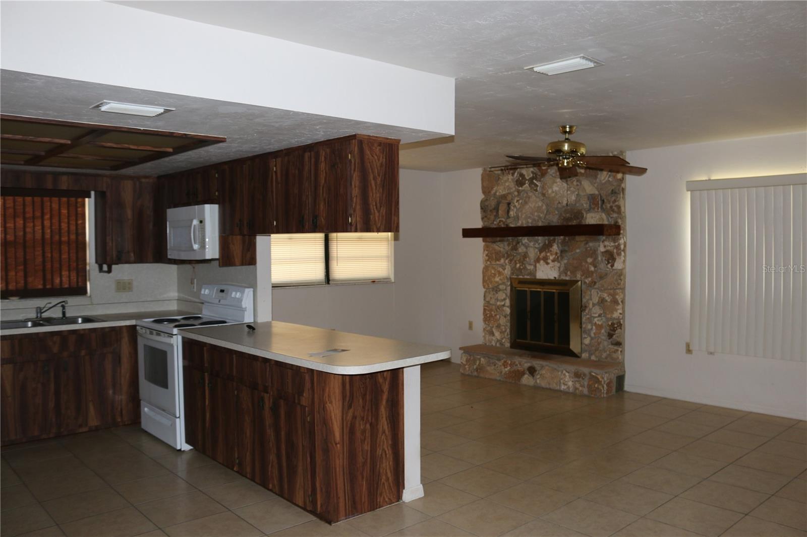 Image 4 of 10 For 8593 197th Court Road