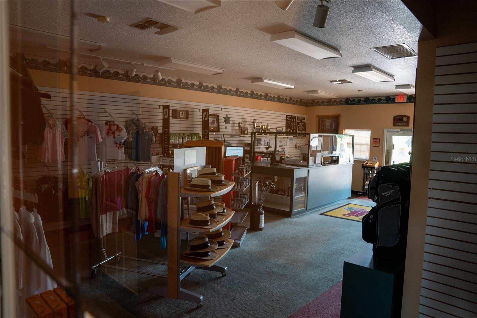 Image 39 of 42 For 1913 50th Circle