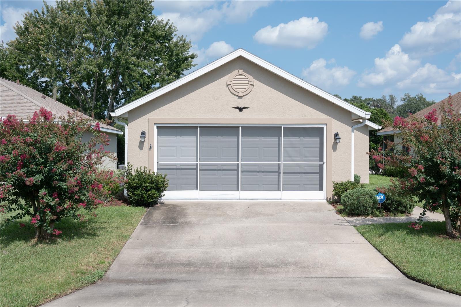 Image 4 of 42 For 1913 50th Circle