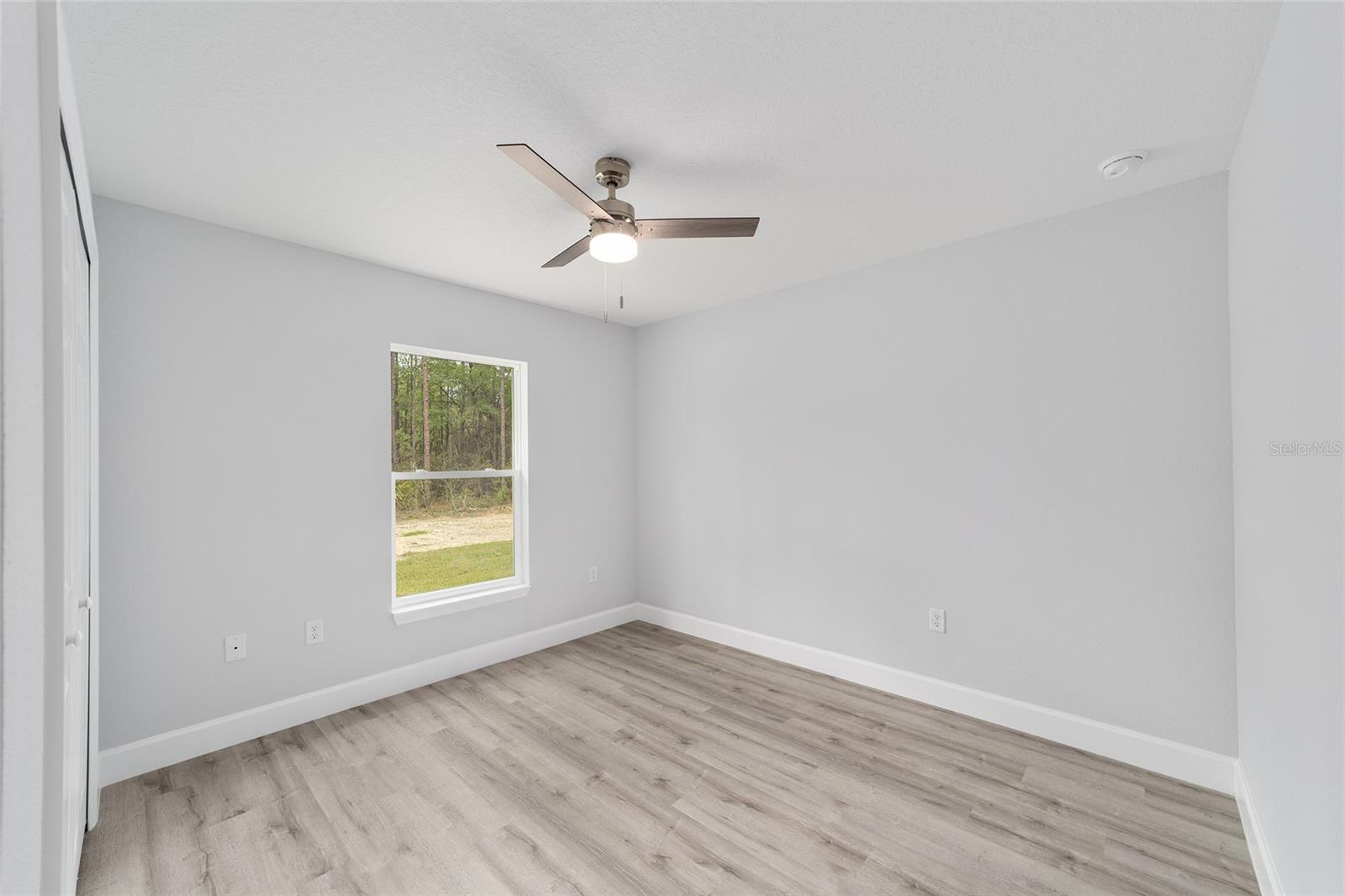 Image 20 of 28 For 13803 101st Street