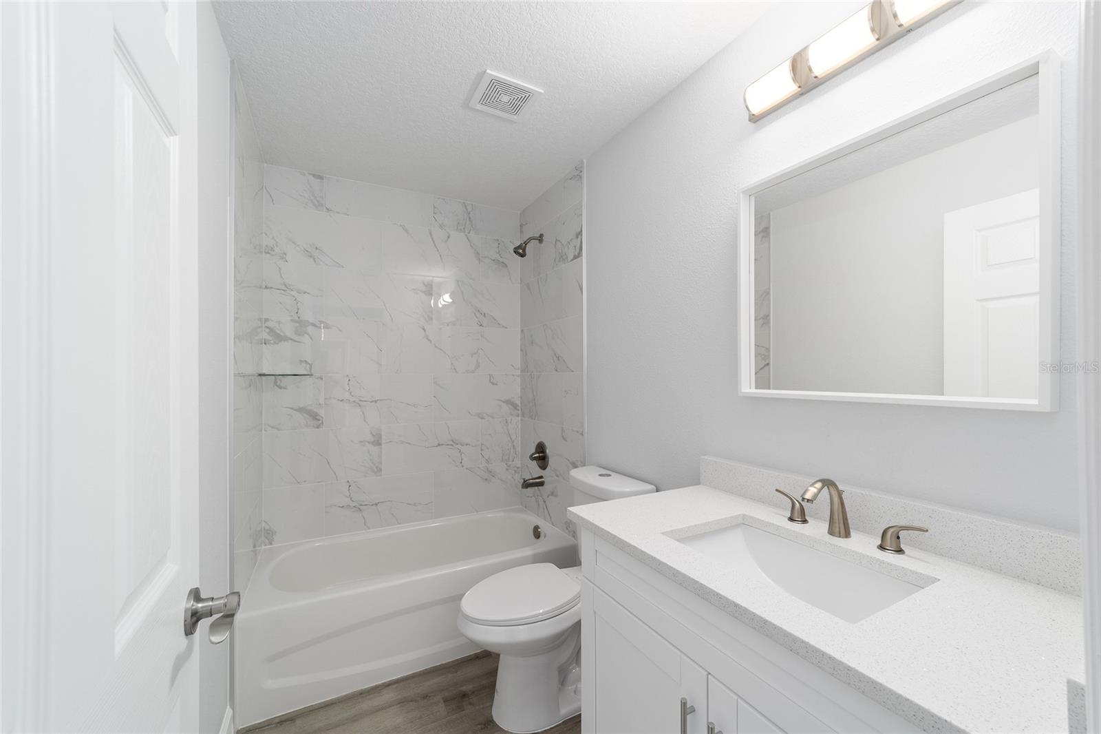 Image 22 of 28 For 13803 101st Street