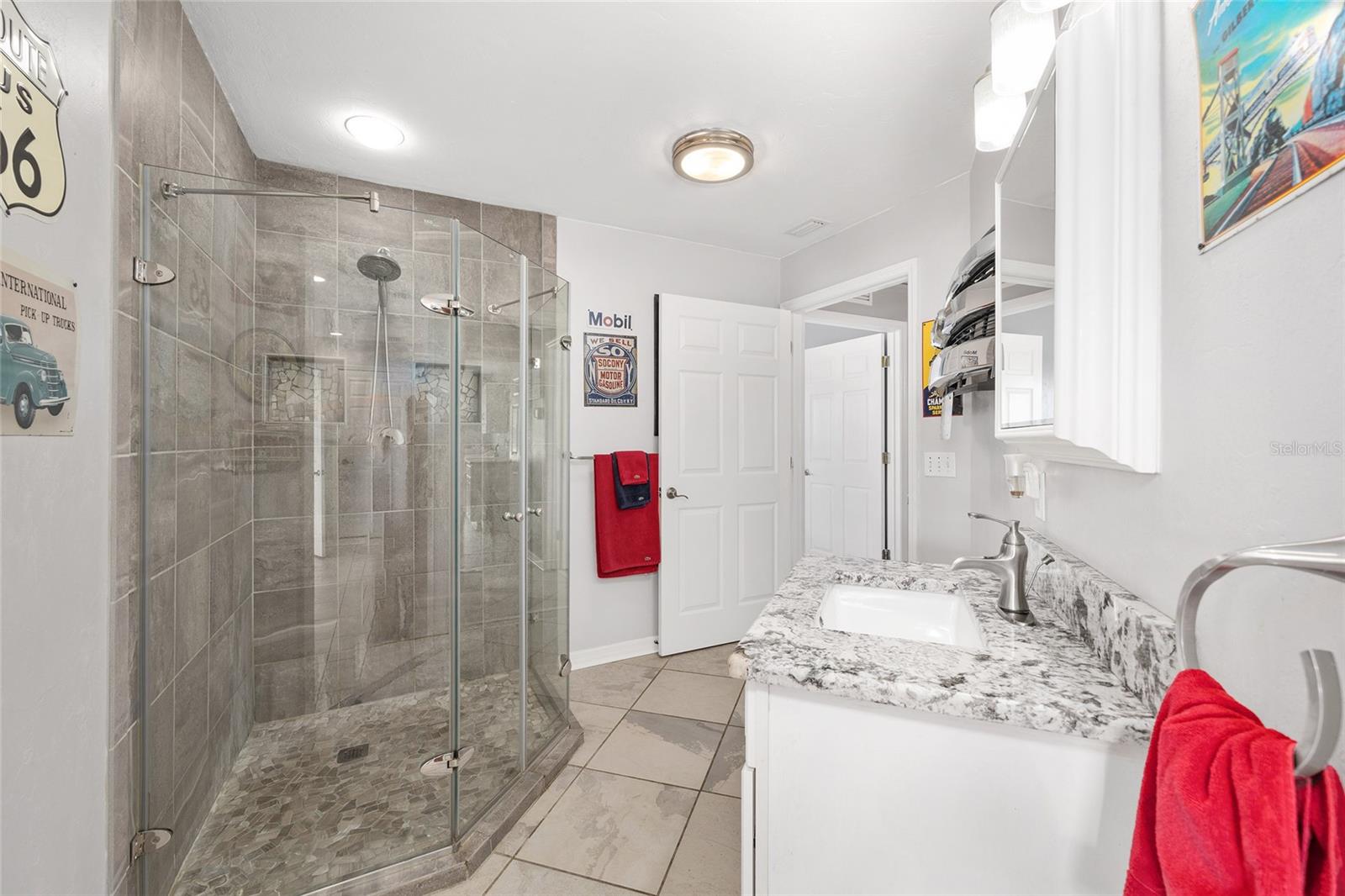 Image 22 of 73 For 490 150th Avenue