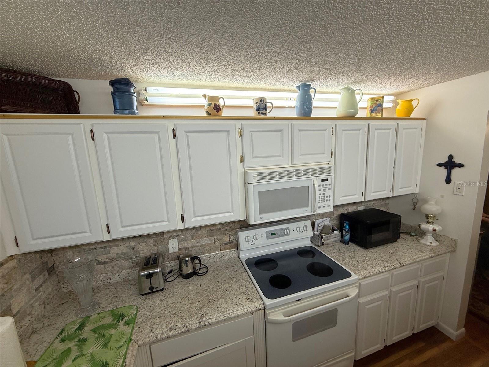 Image 3 of 12 For 3535 Fort King Street F