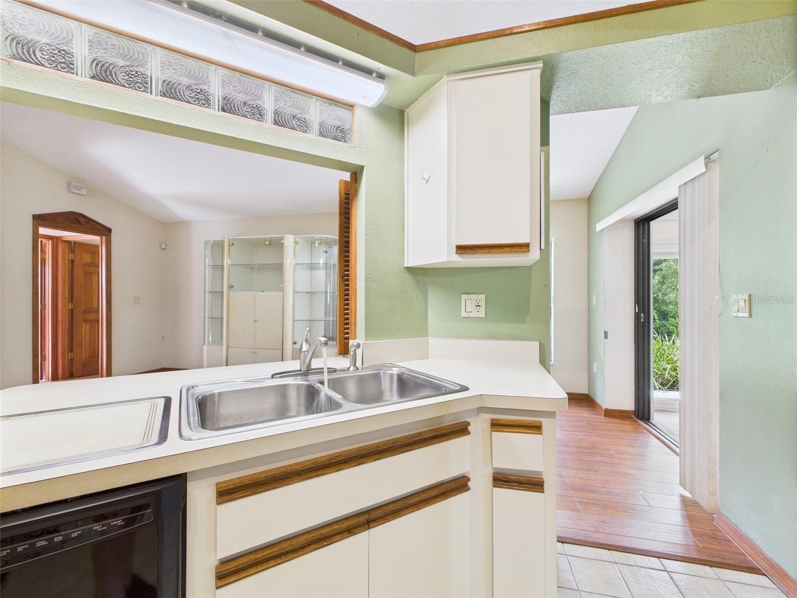 Image 11 of 45 For 24 Boxelder Court