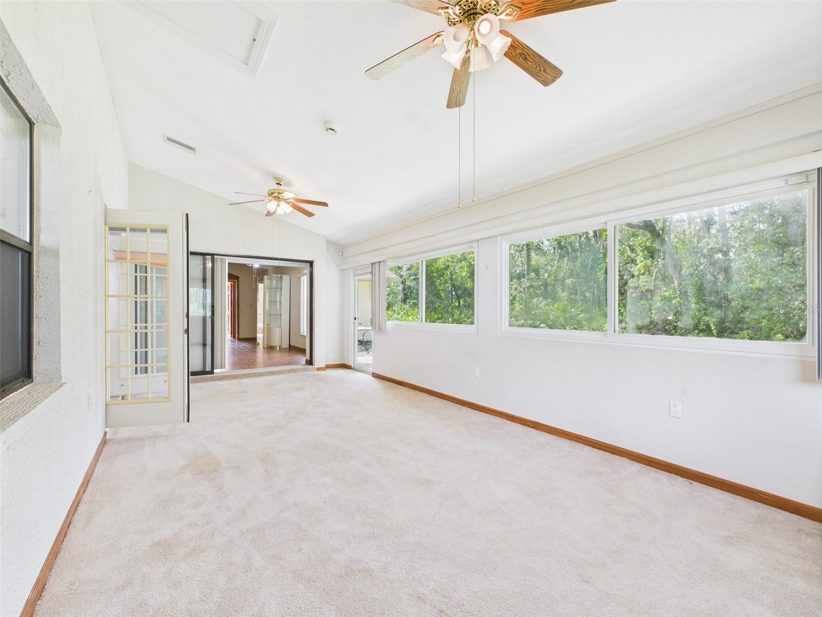 Image 12 of 45 For 24 Boxelder Court