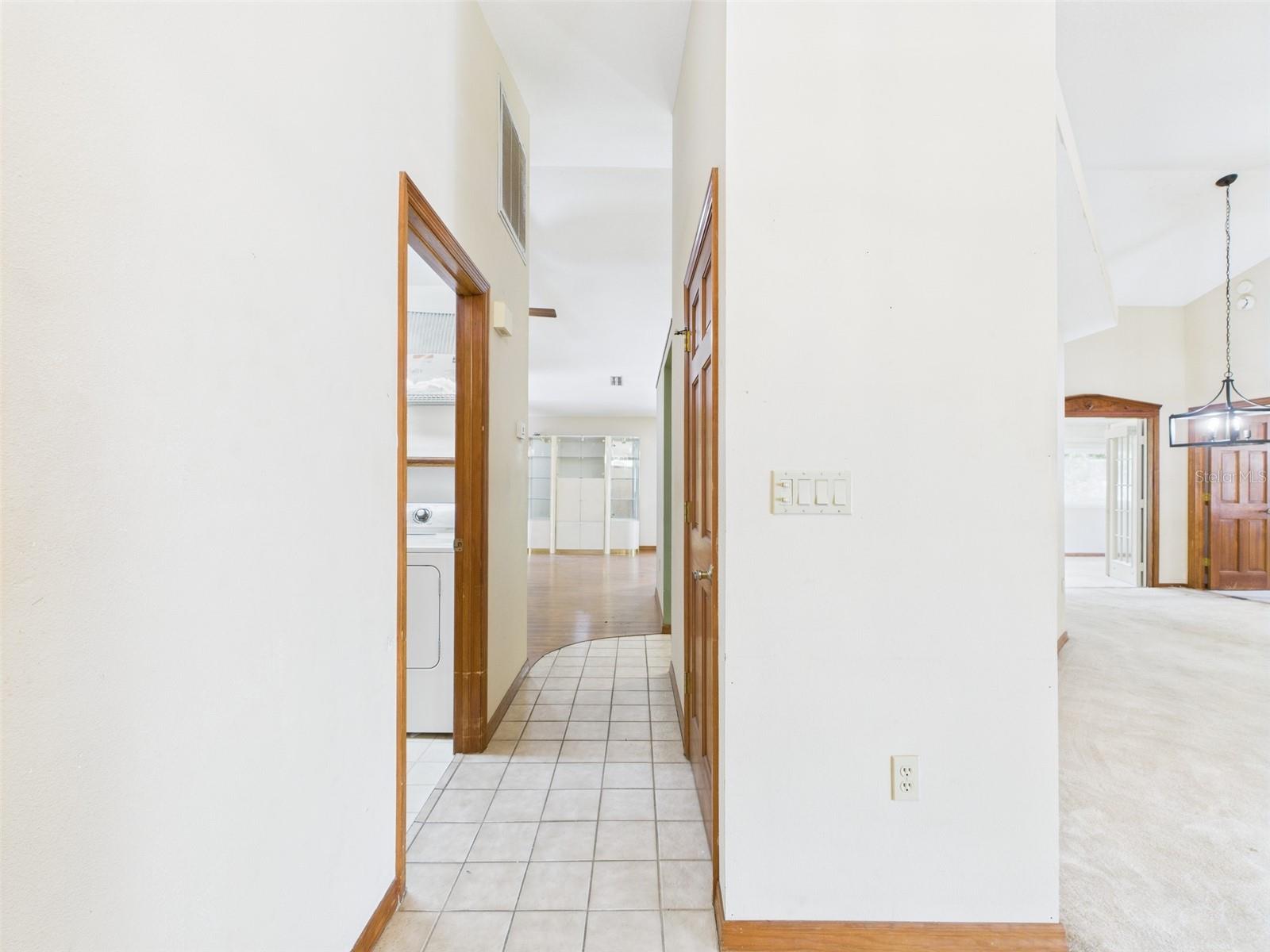 Image 13 of 45 For 24 Boxelder Court