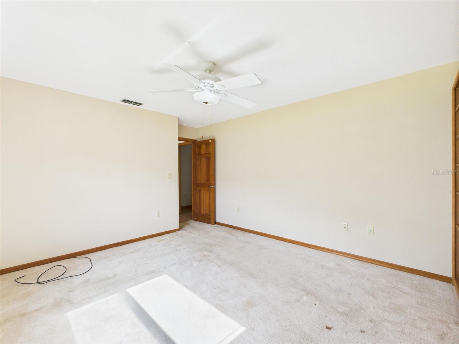 Image 27 of 45 For 24 Boxelder Court