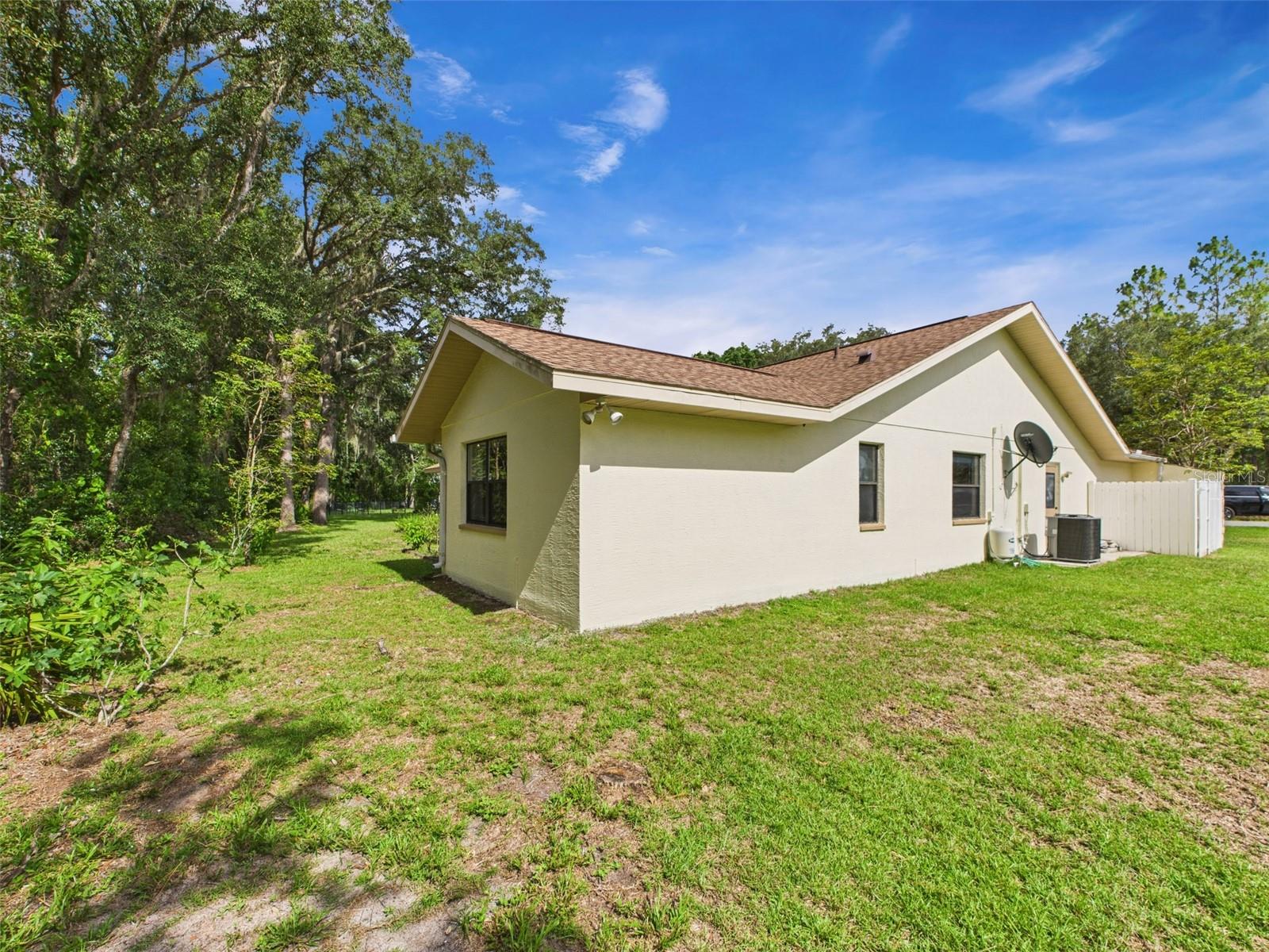 Image 36 of 45 For 24 Boxelder Court