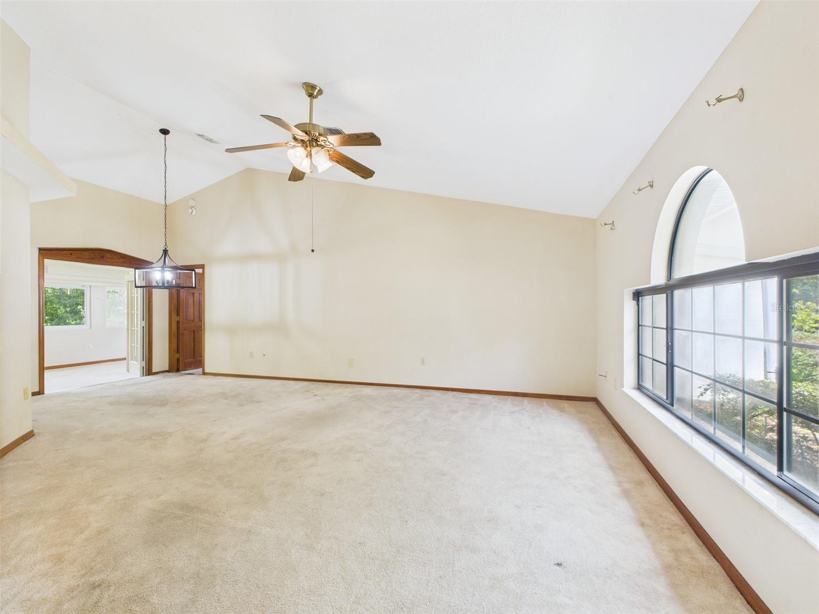 Image 6 of 45 For 24 Boxelder Court