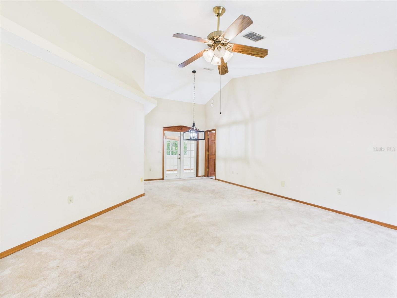 Image 8 of 45 For 24 Boxelder Court
