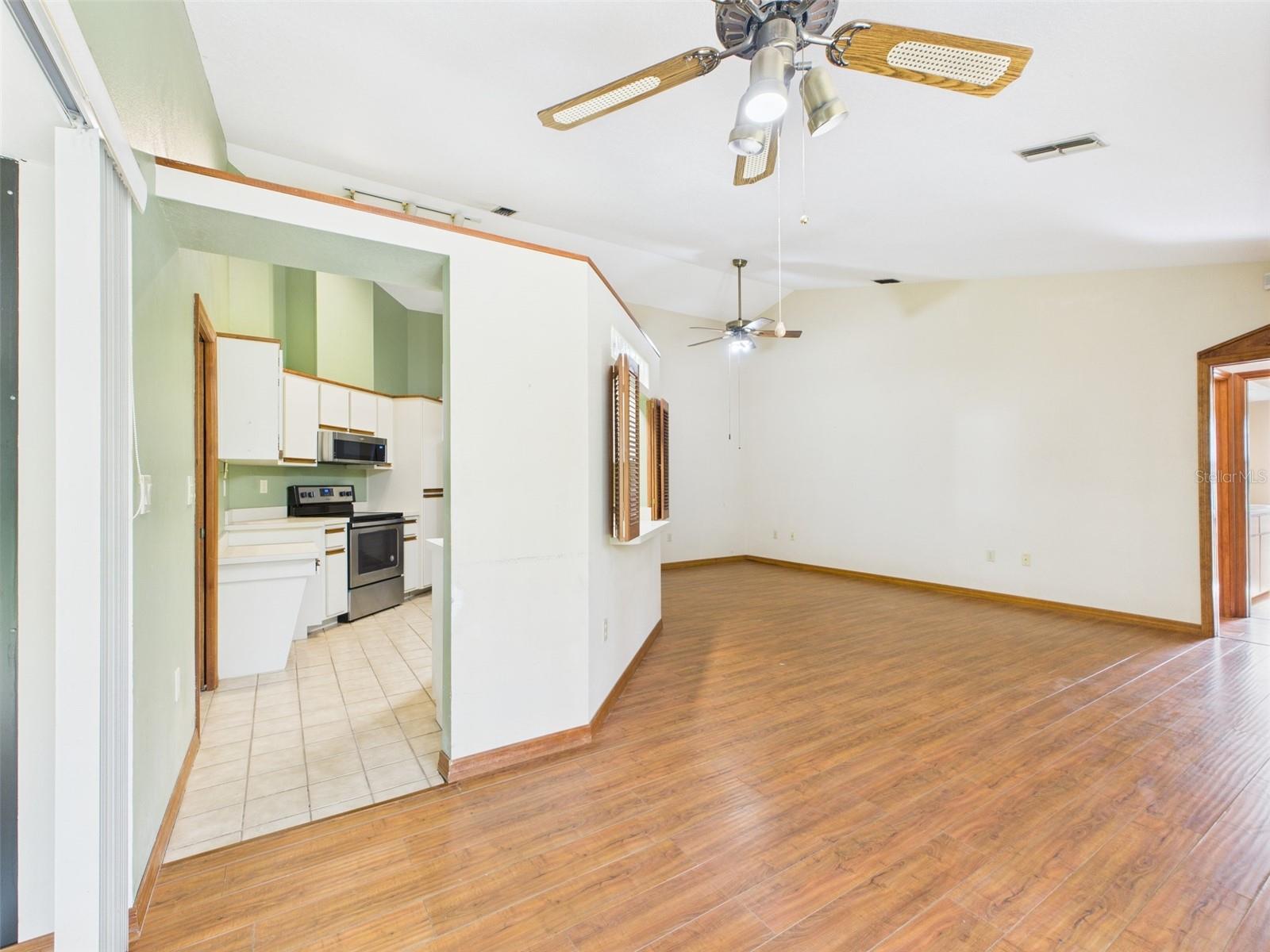 Image 9 of 45 For 24 Boxelder Court