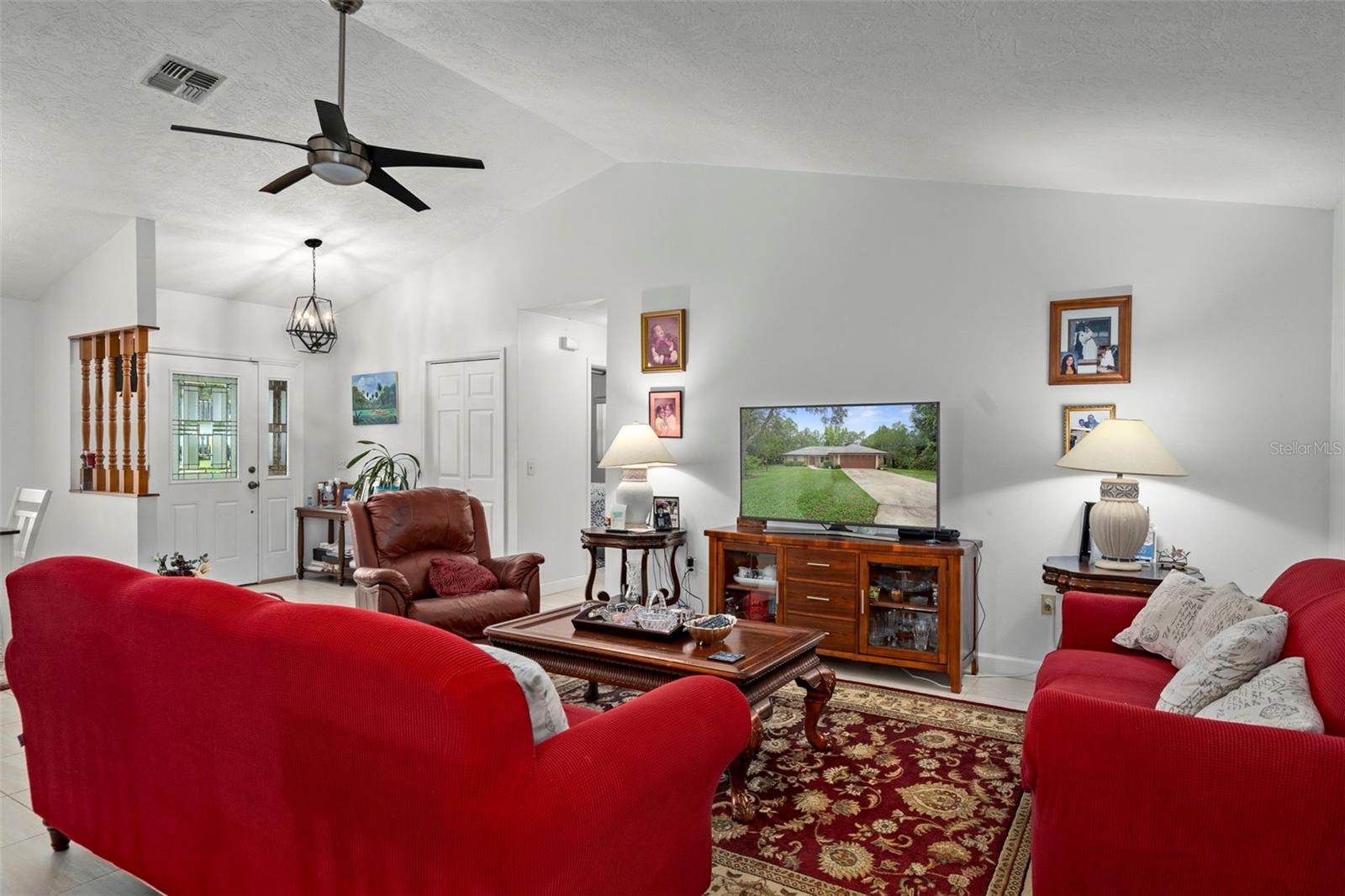 Image 6 of 37 For 12 Sycamore Court W
