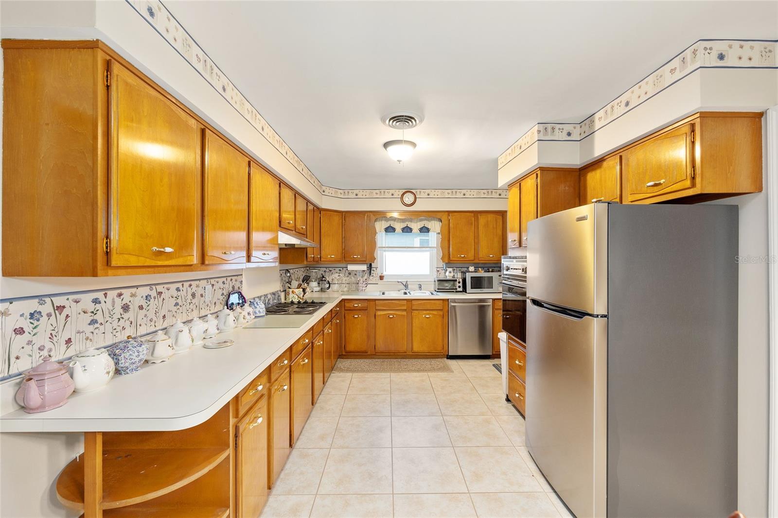 Image 22 of 51 For 3930 11th Street