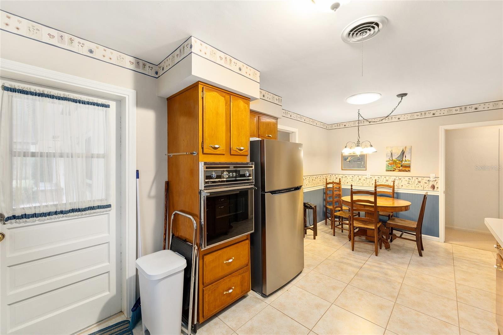 Image 25 of 51 For 3930 11th Street