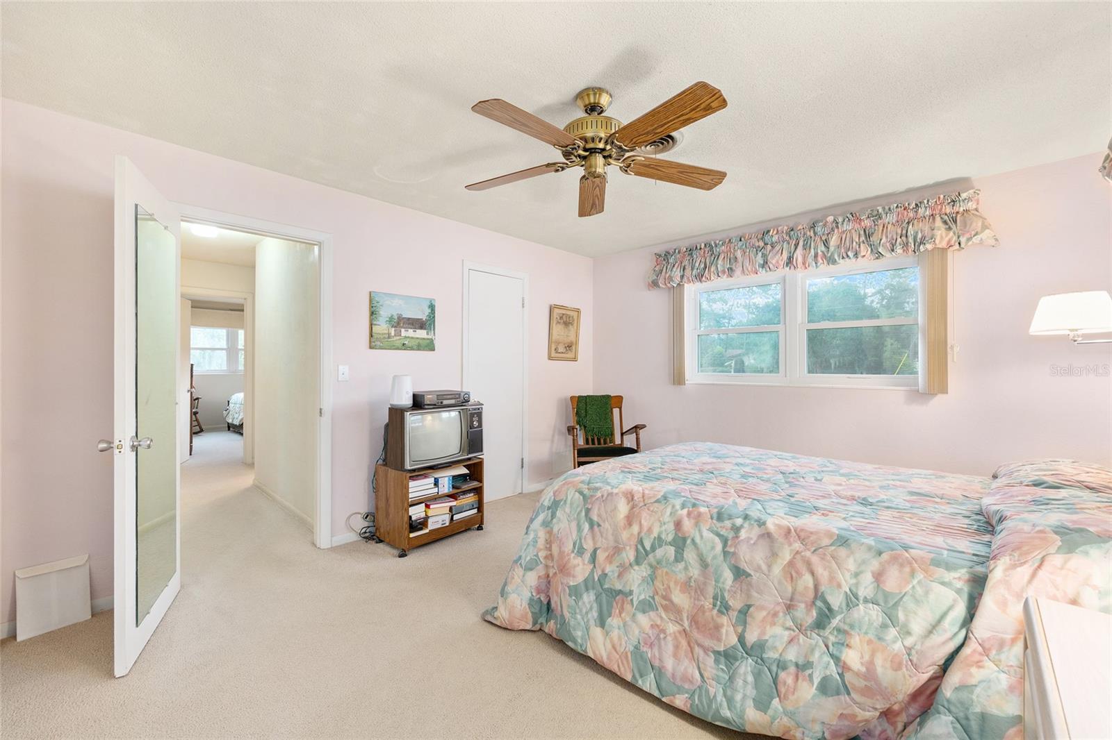 Image 32 of 51 For 3930 11th Street