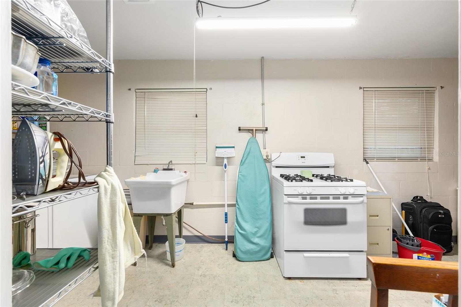Image 36 of 51 For 3930 11th Street