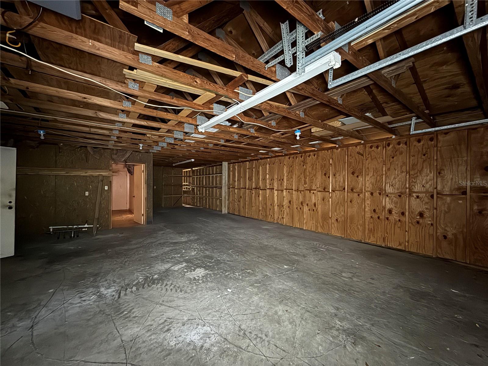 Image 15 of 28 For 4771 Cr 688  