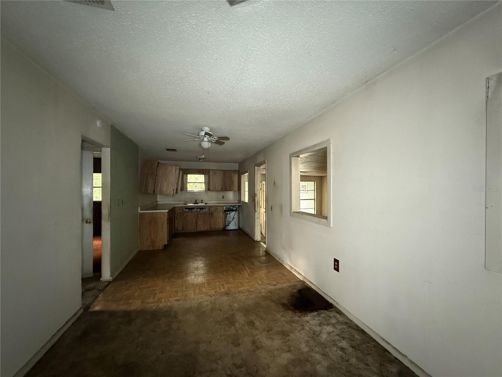 Image 6 of 28 For 4771 Cr 688  