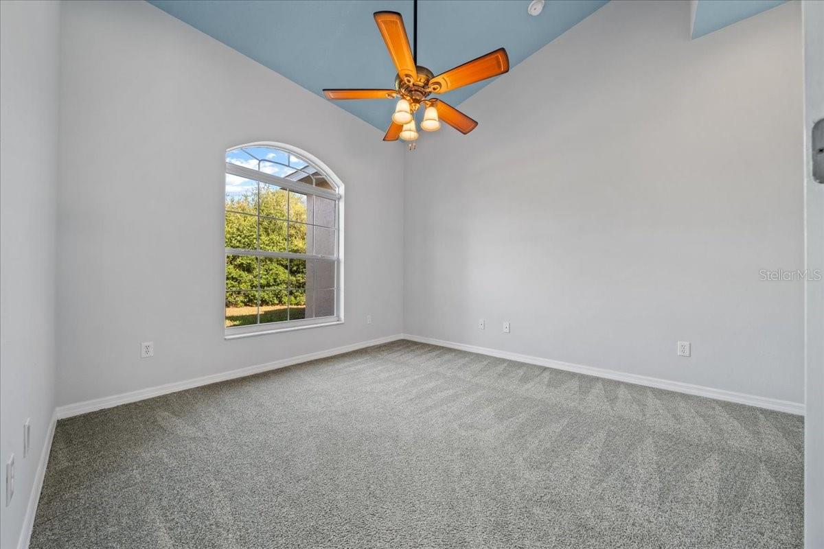 Image 10 of 77 For 10929 39th Court