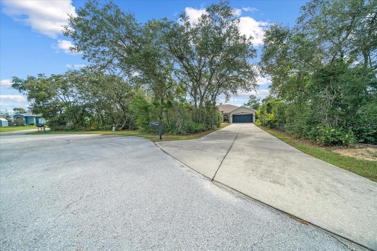 Image 64 of 77 For 10929 39th Court