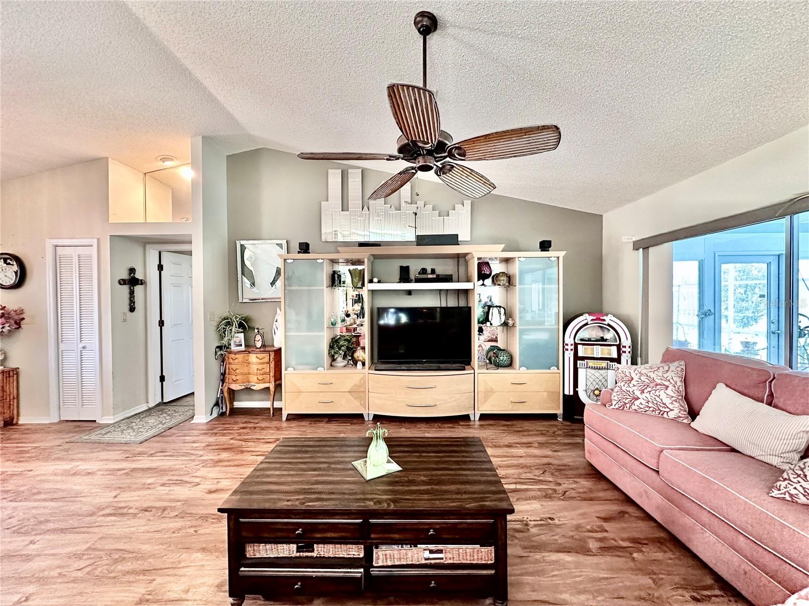 Image 2 of 32 For 10267 Elgin Boulevard