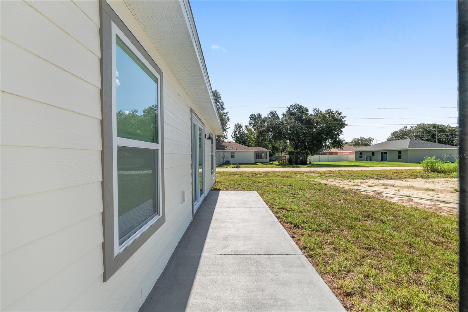Image 33 of 60 For 13462 106 Street