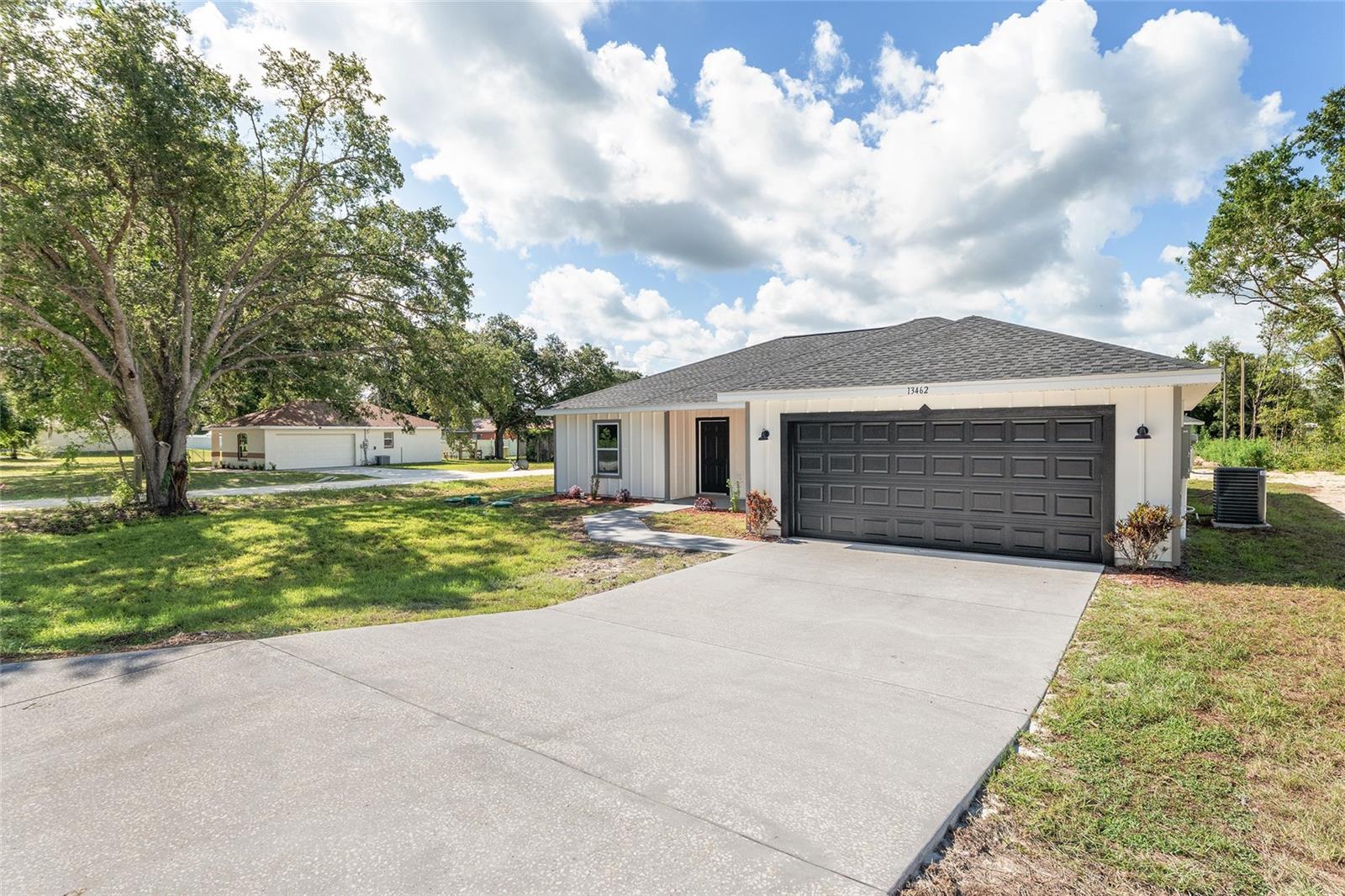 Image 7 of 60 For 13462 106 Street