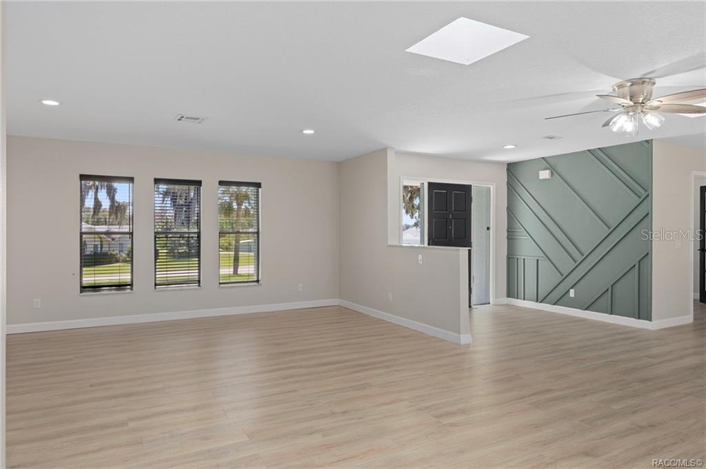 Image 11 of 53 For 4631 Windmill Drive