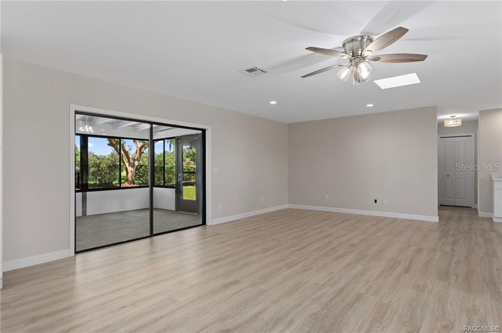 Image 6 of 53 For 4631 Windmill Drive