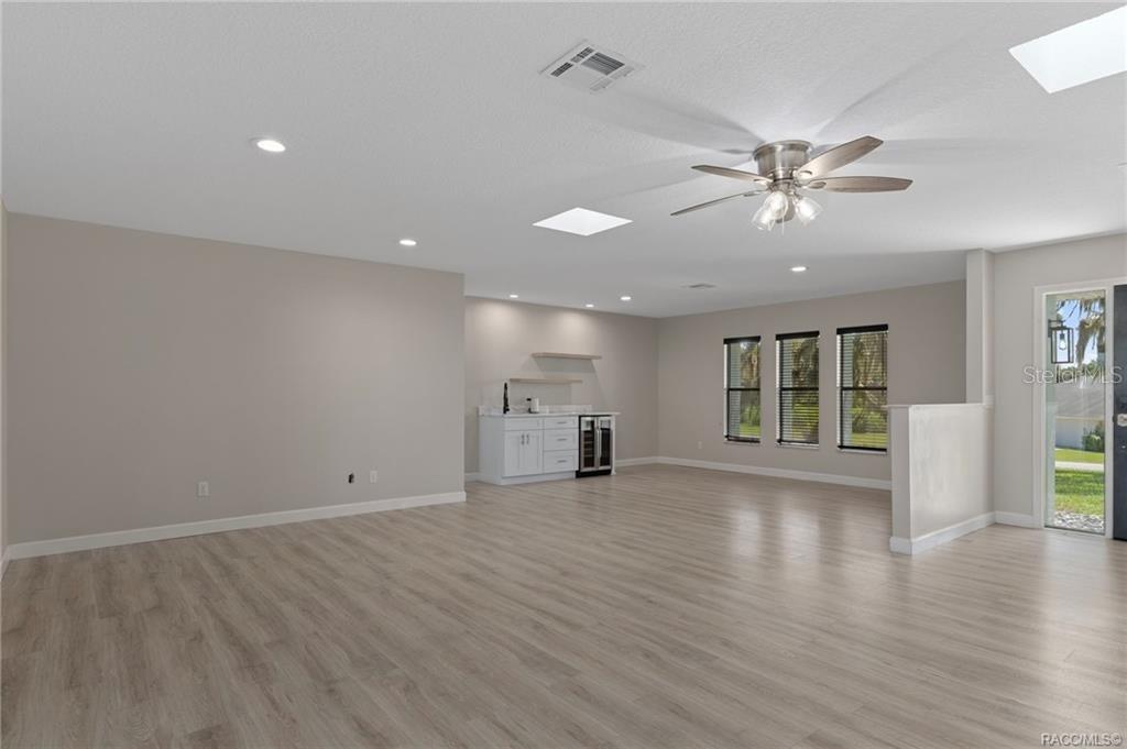 Image 7 of 53 For 4631 Windmill Drive