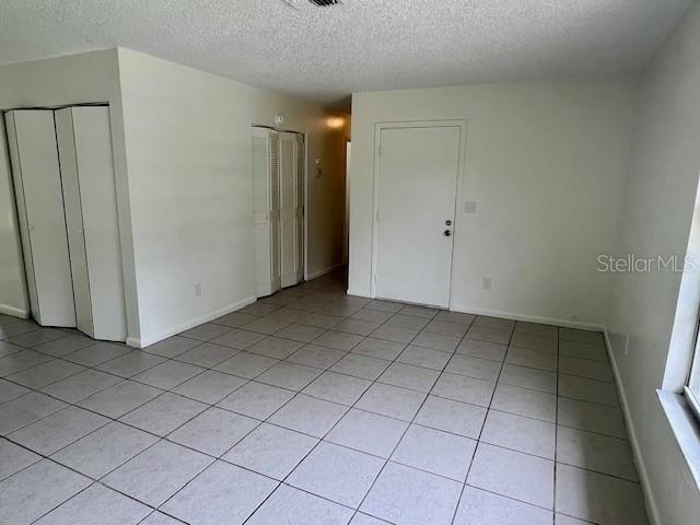 Image 4 of 10 For 9304 Bahia Rd