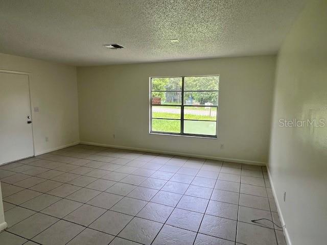 Image 6 of 10 For 9304 Bahia Rd