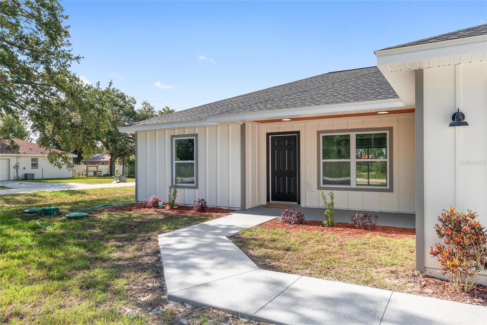 Image 5 of 56 For 15769 14th Street