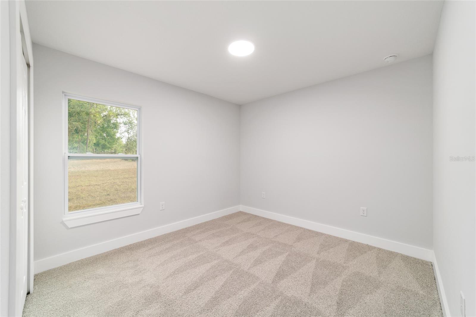 Image 33 of 39 For 1822 Hilliard Avenue