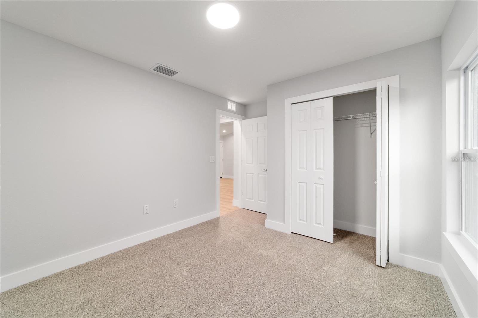 Image 34 of 39 For 1822 Hilliard Avenue