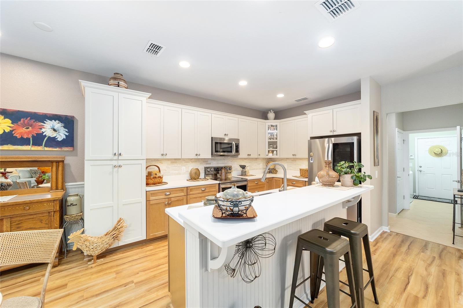 Image 18 of 52 For 7091 91st Court