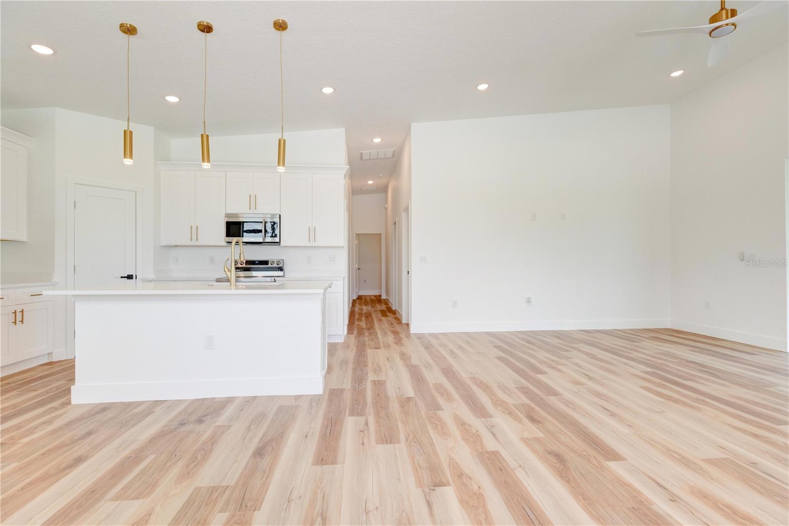 Image 3 of 18 For 17931 62nd Street Se