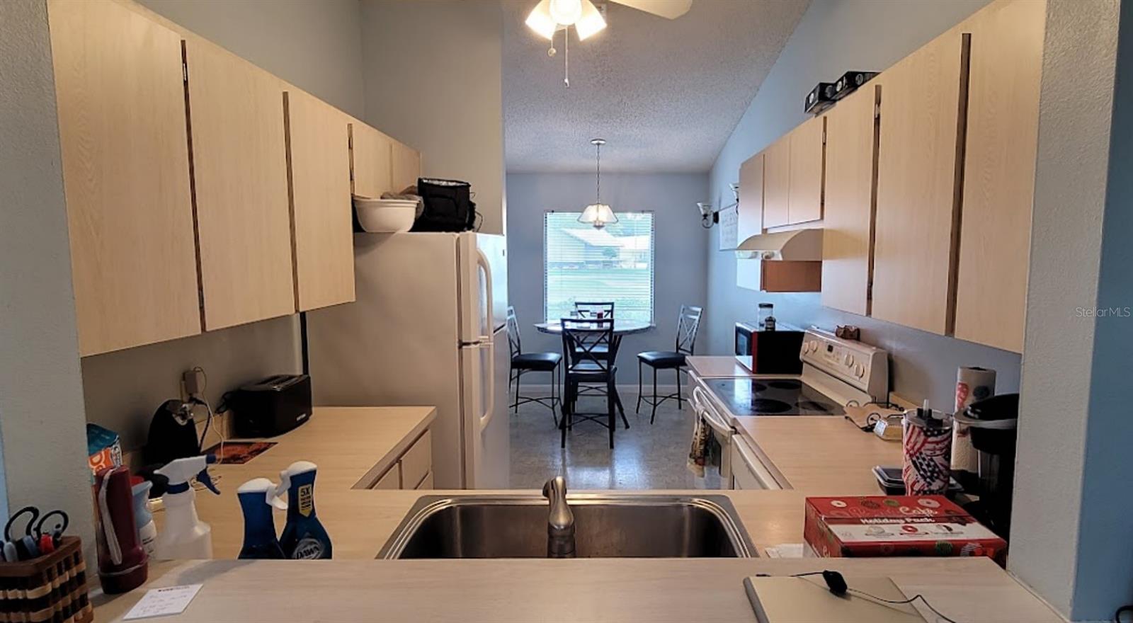 Image 3 of 19 For 537 Crossleaf Lane