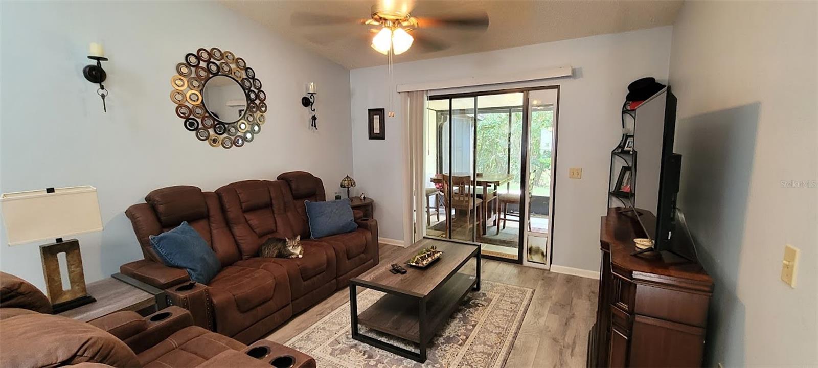Image 6 of 19 For 537 Crossleaf Lane