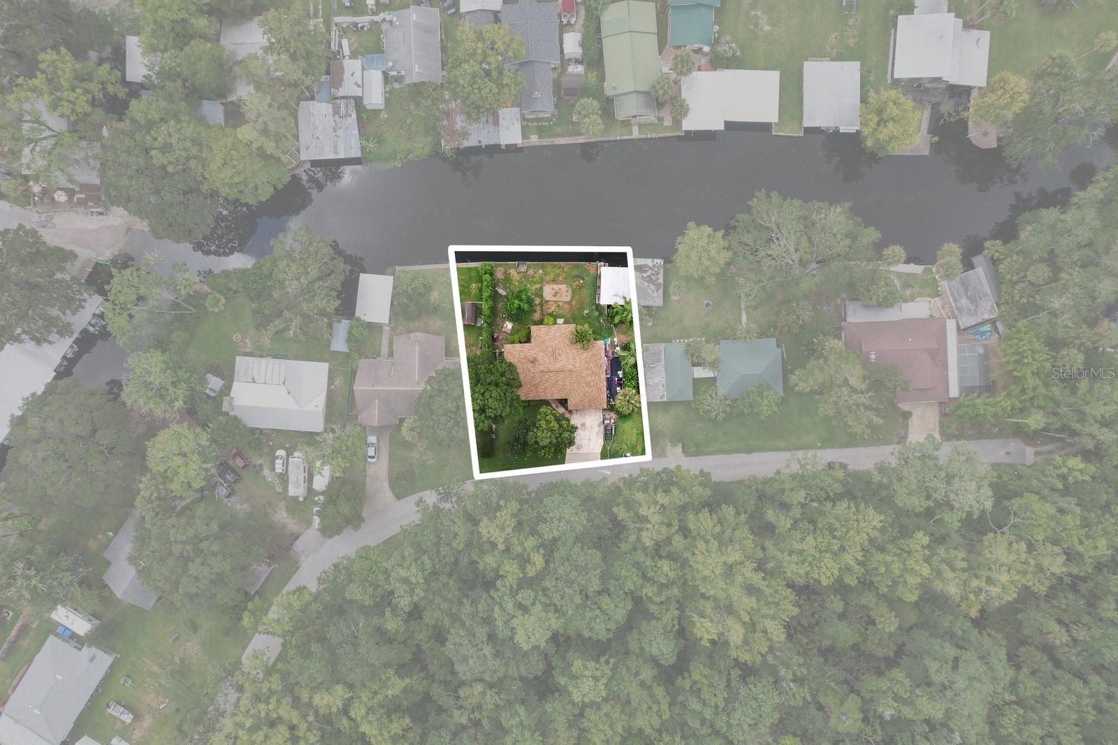 Image 4 of 41 For 10090 Riviera Point