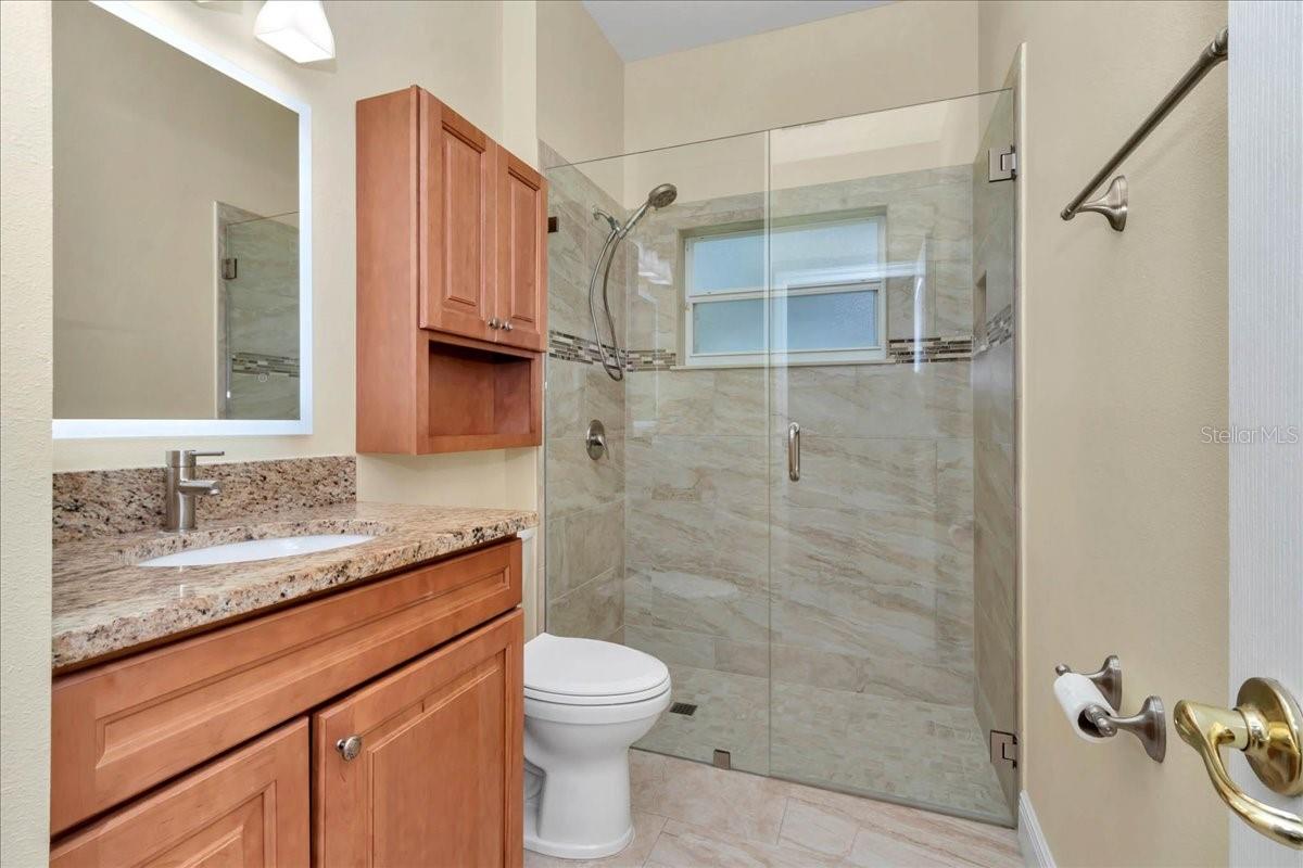Image 31 of 41 For 4021 Newland Street