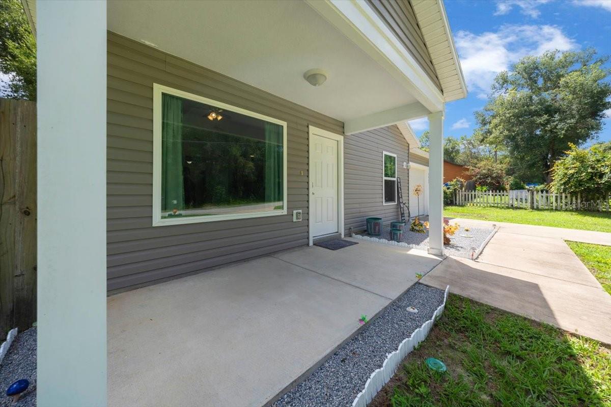 Image 9 of 39 For 5515 171 Court