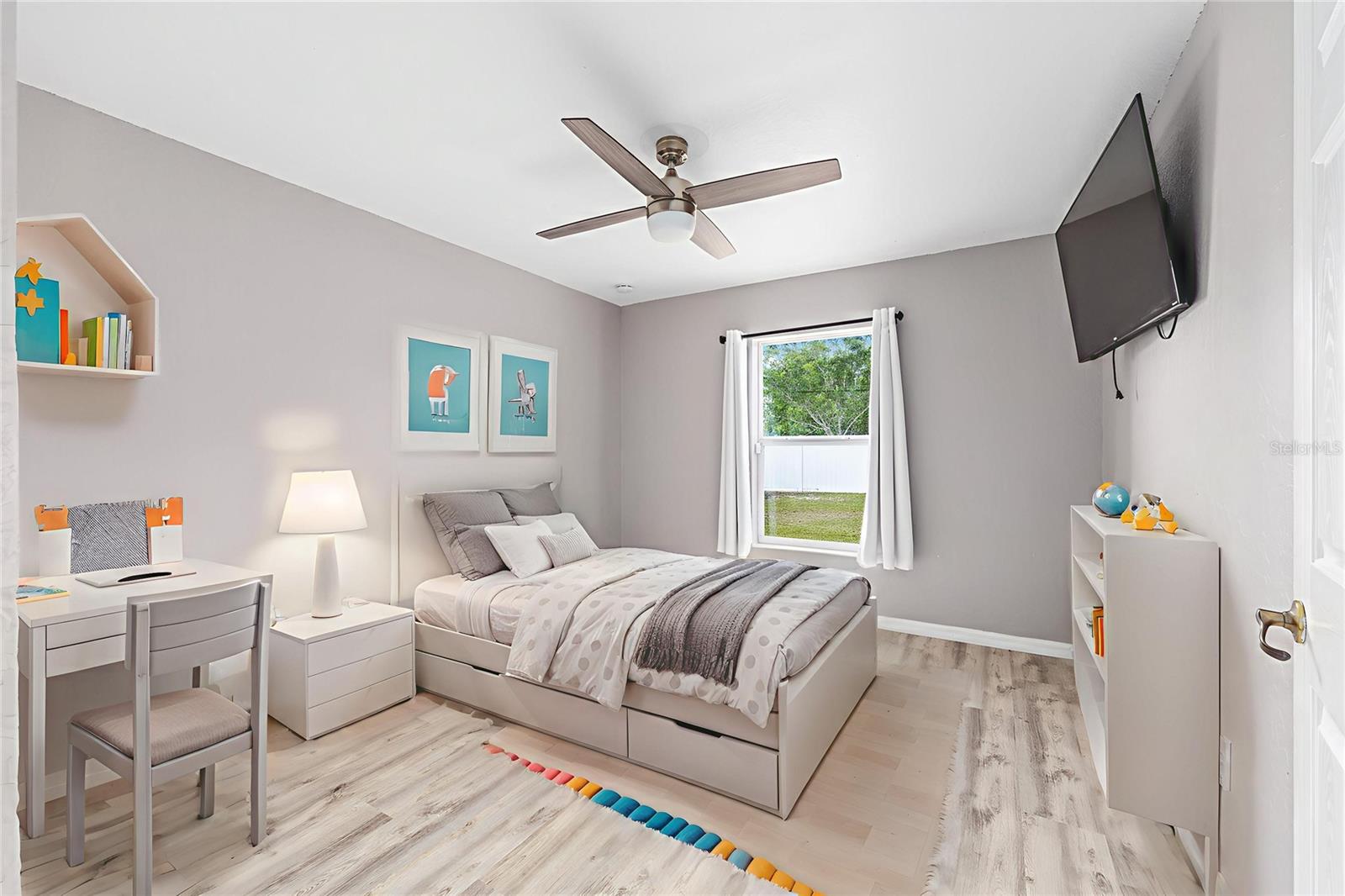 Image 22 of 48 For 6568 129th Lane