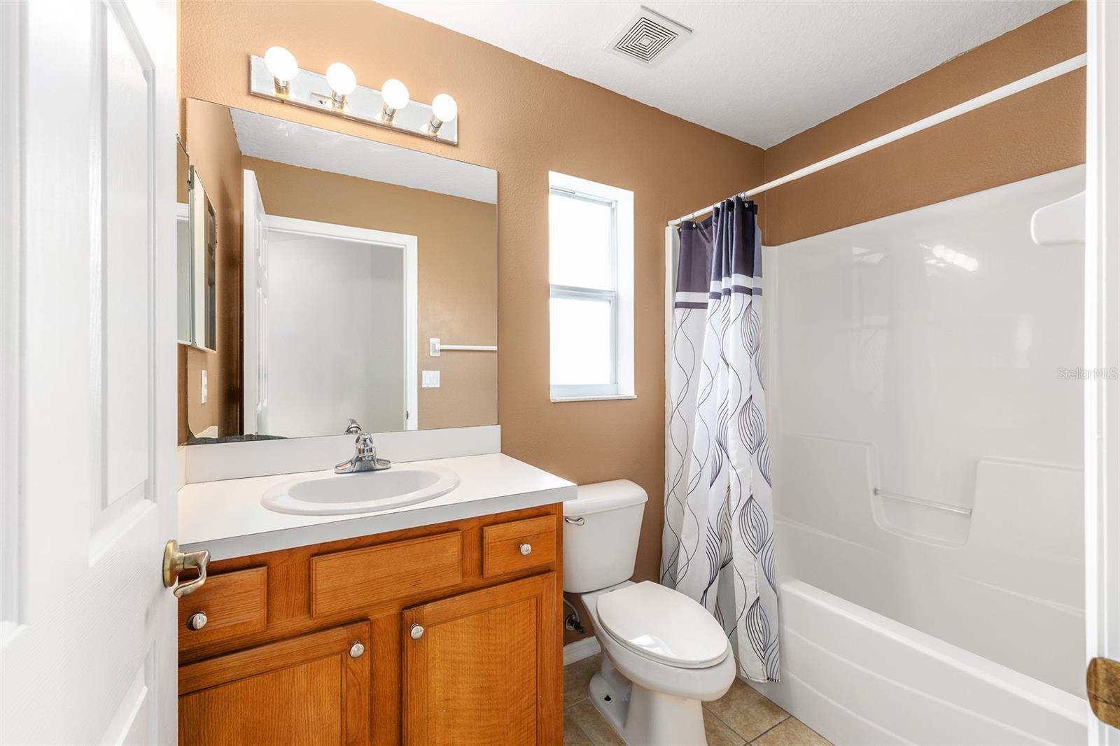 Image 25 of 48 For 6568 129th Lane